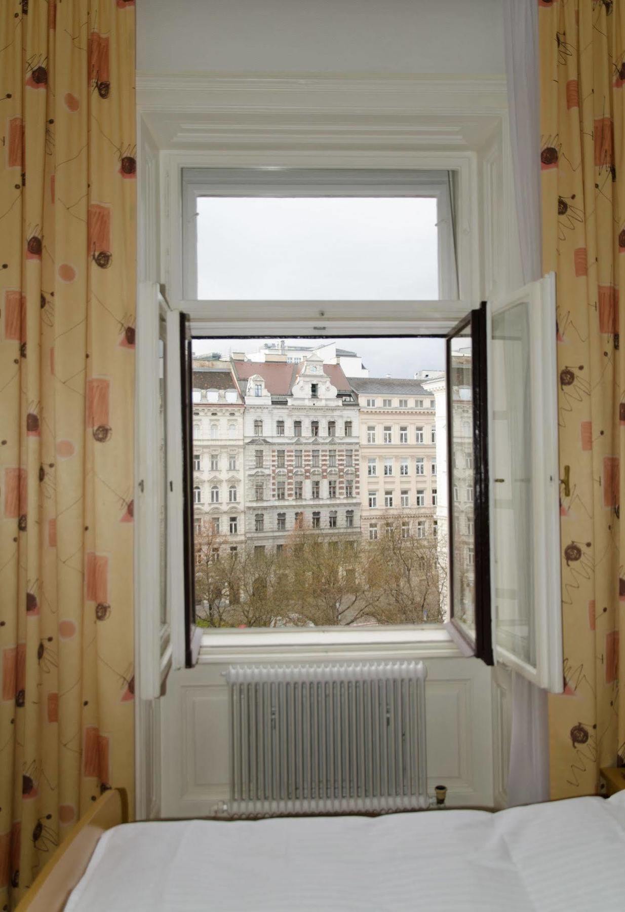 Schweizer Pension Solderer Wien Eksteriør bilde