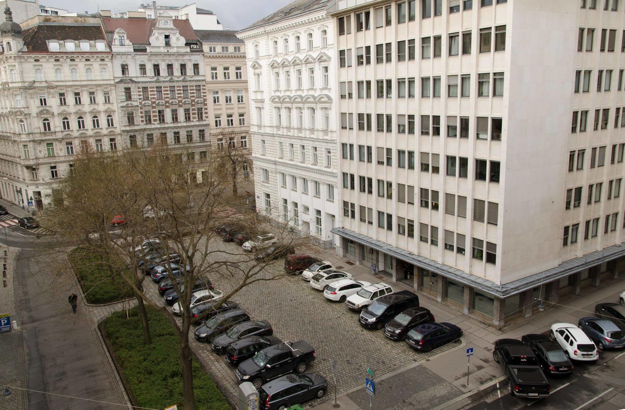 Schweizer Pension Solderer Wien Eksteriør bilde